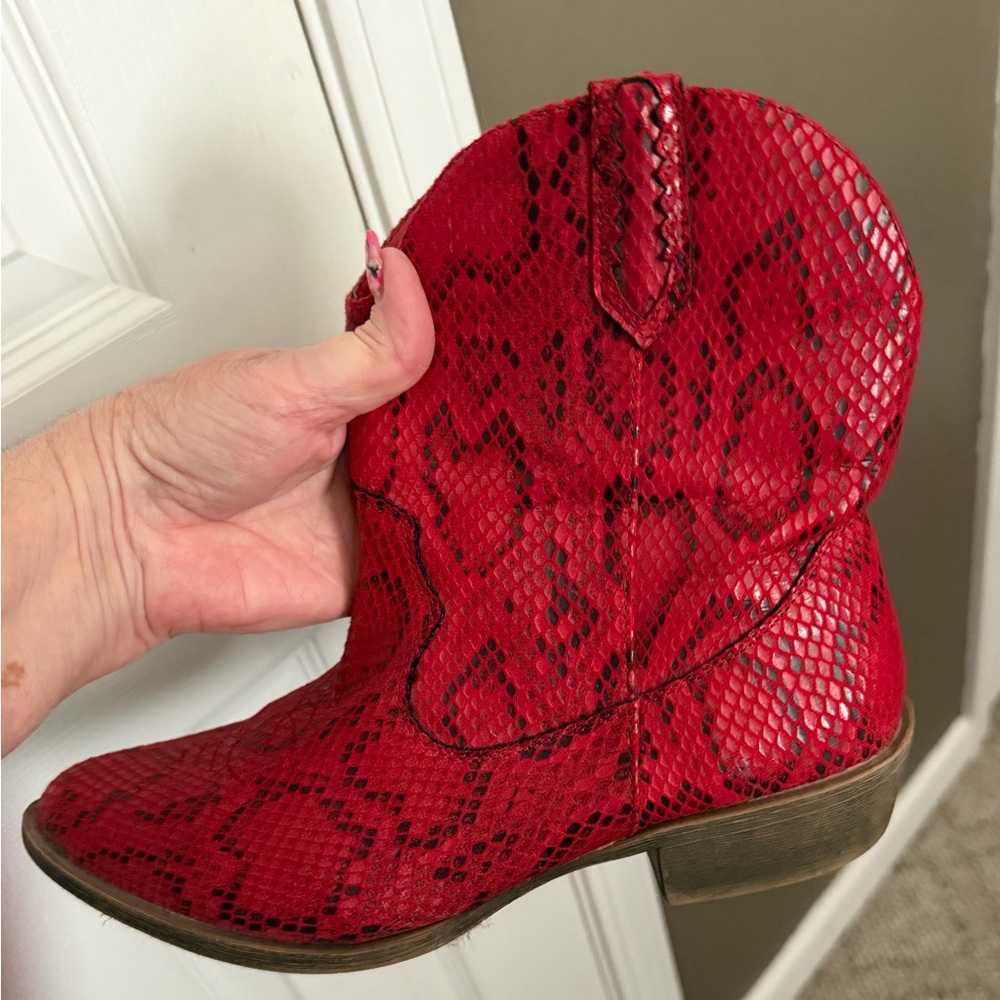 Red Snake Print Ankle Booties size 10 like new $20